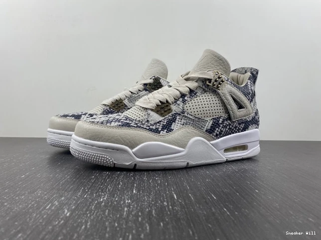 829 2071 StreetReady 813191- Jordan 4 Retro 0612